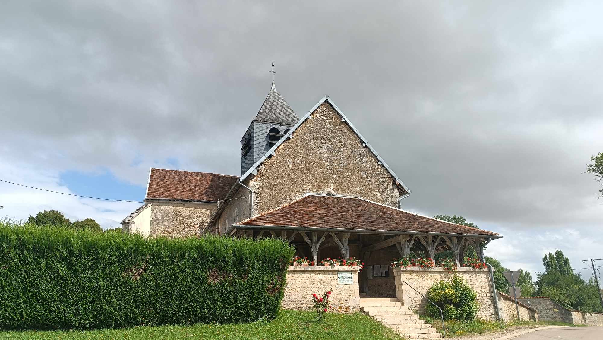 Eglise Saint-Pierre Saint-Paul 0